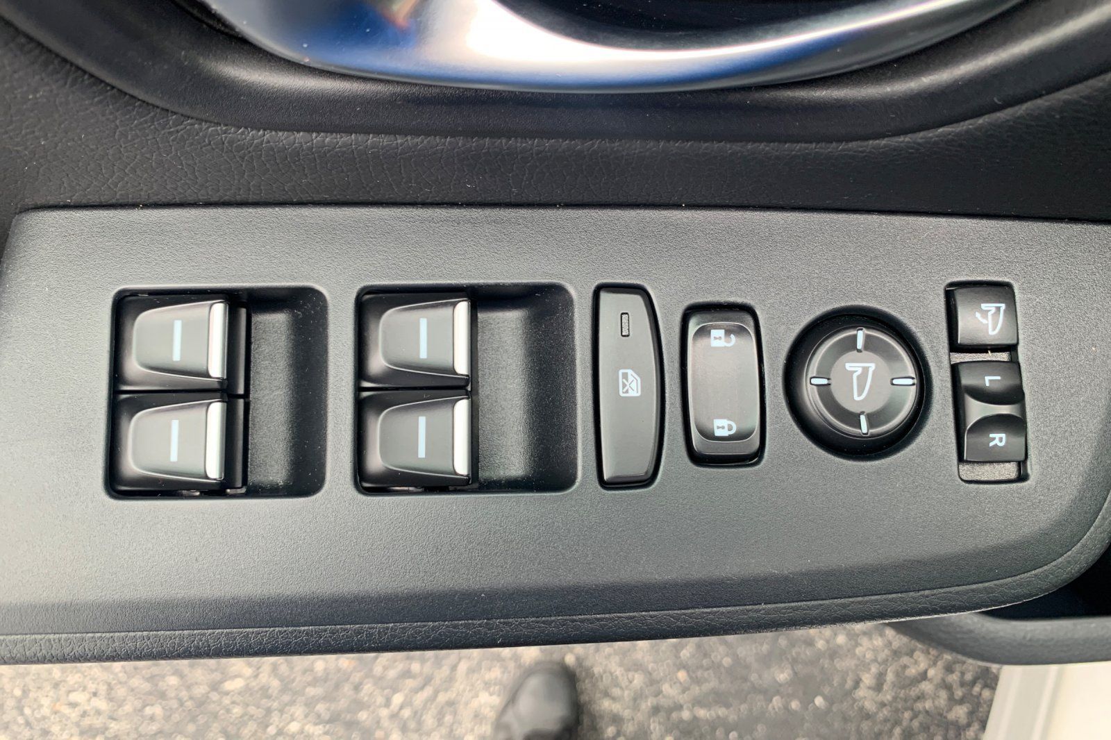 Used 2024 Honda Pilot TrailSport image 14