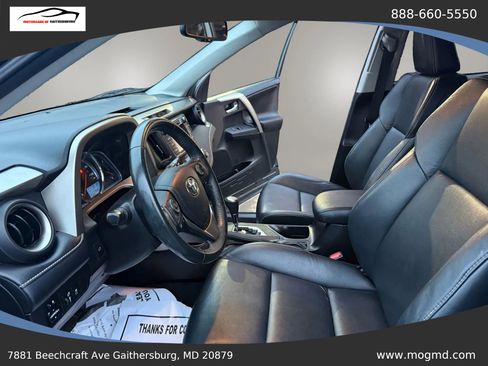 Used 2015 Toyota RAV4 Limited image 16