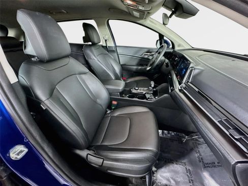Certified 2023 Kia Sportage EX FWD image 28