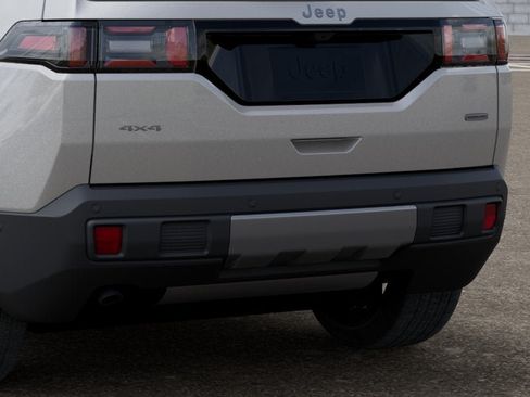 New 2026 Jeep Cherokee Overland AWD/4WD image 13