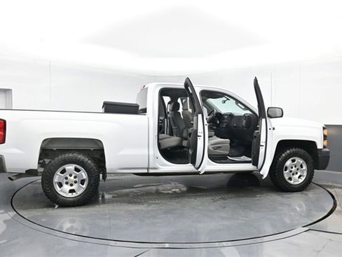 Used 2015 Chevrolet Silverado 1500 W/T w/ Trailering Package image 47