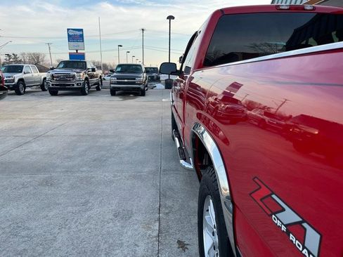 Used 2005 GMC Sierra 1500 SLE w/ Light Duty Power Package image 14
