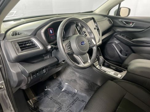 Used 2023 Subaru Ascent Premium w/ Convenience Package AWD/4WD image 9