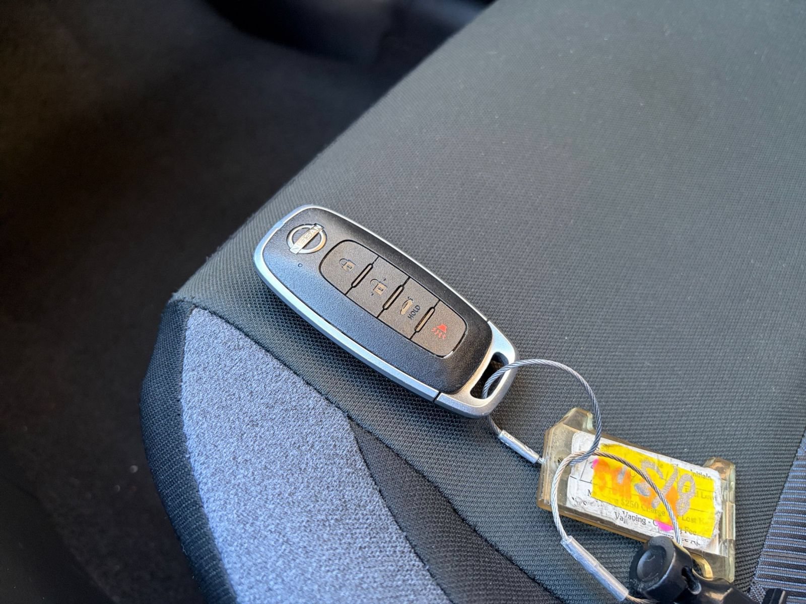 Used 2025 Nissan Versa SV FWD image 20
