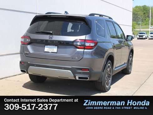 New 2026 Honda Pilot image 2