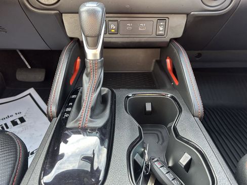 Used 2023 Nissan Frontier PRO-4X w/ Pro-4X Premium Package image 17