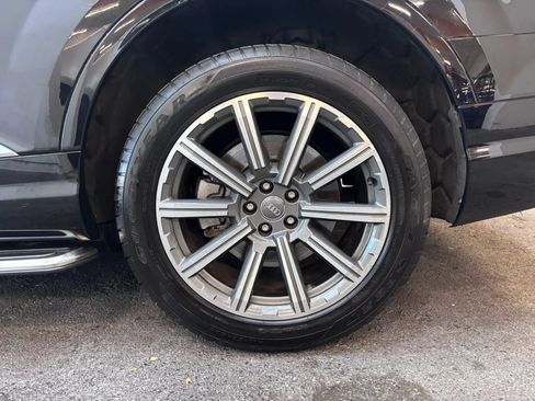 Used 2018 Audi Q7 2.0T Premium Plus w/ Premium Plus Package AWD/4WD image 7