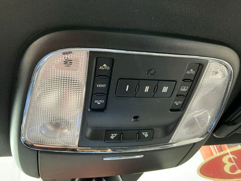 Used 2013 Chrysler 300 C Luxury Series w/ Light Group AWD/4WD image 38