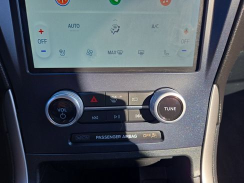 Certified 2022 Ford Edge SEL w/ Convenience Package image 20