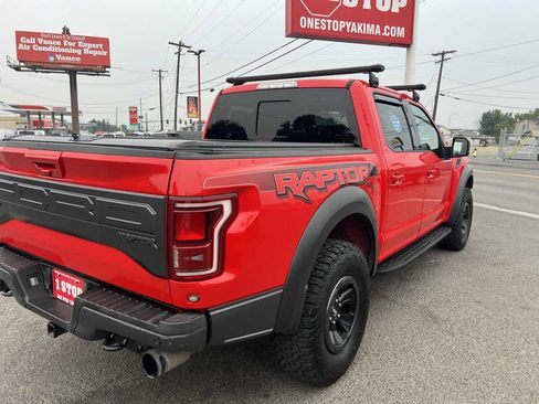 Used 2018 Ford F150 Raptor w/ Equipment Group 802A Luxury AWD/4WD image 5
