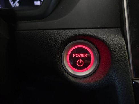 Used 2020 Honda Insight Touring image 17