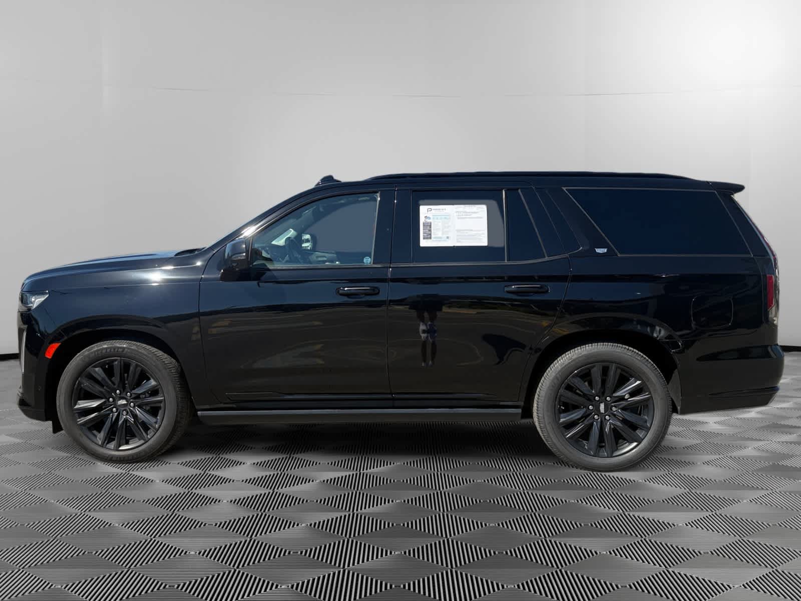 Used 2023 Cadillac Escalade Sport Platinum AWD/4WD image 2