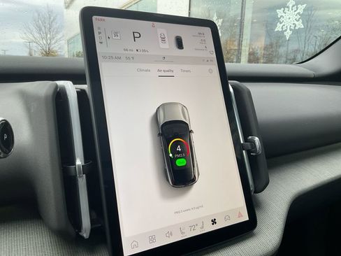 New 2026 Volvo EX30 Cross Country Ultra w/ Protection Package Premier image 23