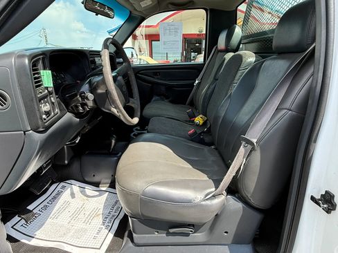 Used 2002 Chevrolet Silverado 2500 4x4 Regular Cab image 11