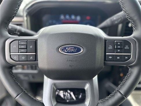 New 2026 Ford F250 Lariat w/ FX4 Off-Road Package image 14