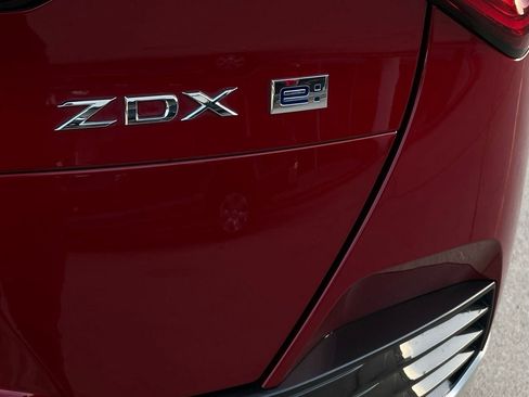 Used 2024 Acura ZDX A-Spec image 7