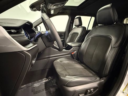 Used 2023 Jeep Grand Cherokee Altitude image 13