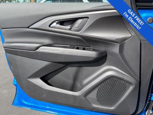New 2026 Chevrolet Equinox EV LT w/ Comfort Package FWD image 9