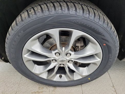 Used 2020 Dodge Durango GT image 31