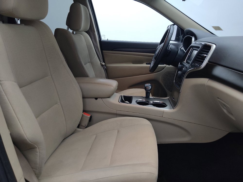 Used 2014 Jeep Grand Cherokee Laredo w/ Quick Order Package 23E RWD image 21