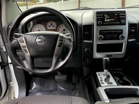 Used 2014 Nissan Titan PRO-4X image 15