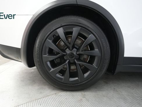 Used 2023 Tesla Model X AWD/4WD image 22