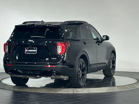 Used 2023 Ford Explorer ST-Line w/ Class IV Trailer Tow Package AWD/4WD image 10