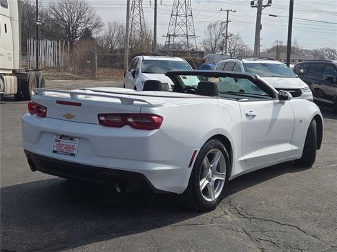 Used 2023 Chevrolet Camaro LT image 9