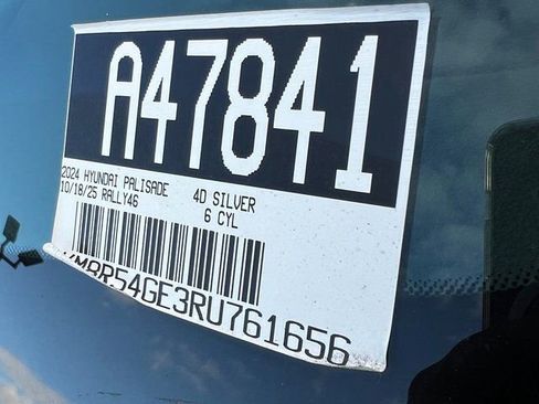 Used 2024 Hyundai Palisade Limited image 33
