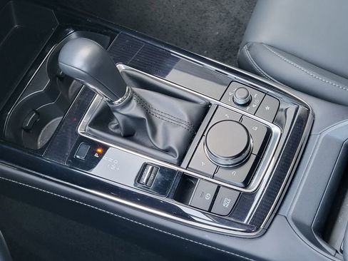 Used 2025 MAZDA CX-30 AWD 2.5 S w/ Preferred Package image 18