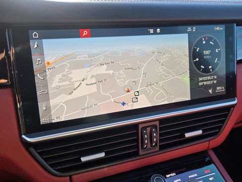 Used 2019 Porsche Cayenne E-Hybrid image 21