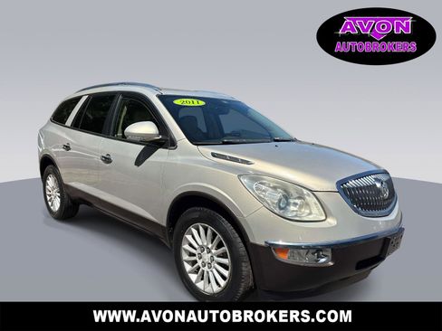 Used 2011 Buick Enclave CXL FWD image 1