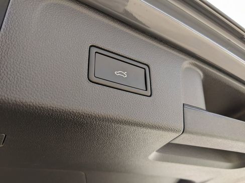 New 2026 Volkswagen Atlas Peak Edition AWD/4WD image 30