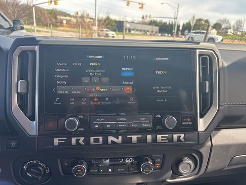 Used 2026 Nissan Frontier SV w/ All-Weather Content Package image 17