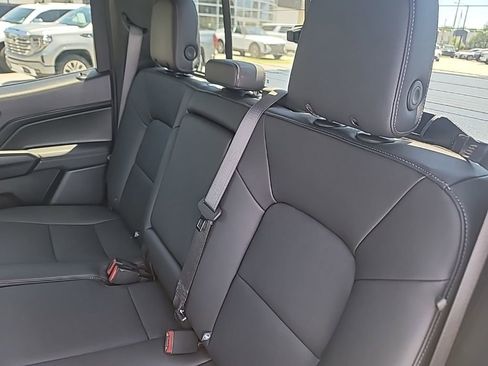 Used 2025 GMC Canyon Elevation w/ Convenience Package RWD image 13