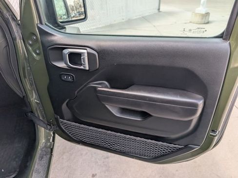 Used 2021 Jeep Wrangler Unlimited Sport AWD/4WD image 29