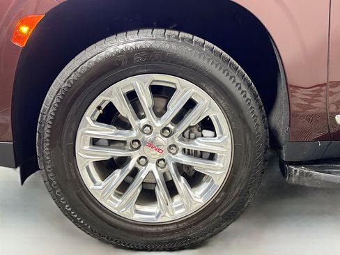 Used 2023 GMC Yukon SLT w/ Max Trailering Package image 14