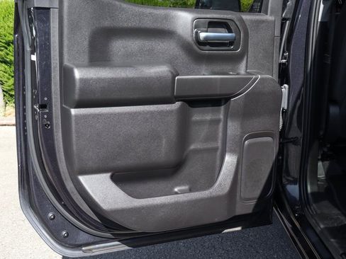 Used 2023 Chevrolet Silverado 1500 Custom Trail Boss image 33