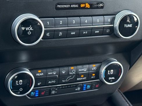 Used 2021 Ford Expedition King Ranch RWD image 24
