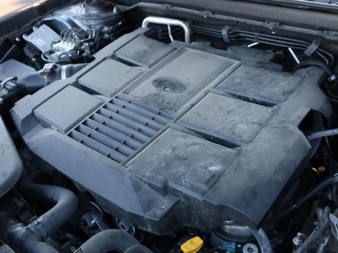 Used 2019 Subaru Outback 3.6R Limited image 11