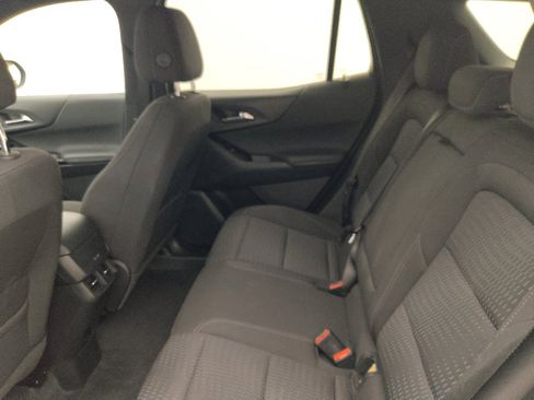 Used 2025 Chevrolet Equinox LT FWD image 18