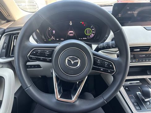 Used 2026 MAZDA CX-90 Plug-In Hybrid w/ Premium Plus AWD/4WD image 16