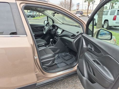 Used 2019 Buick Encore Preferred w/ Safety Package image 20