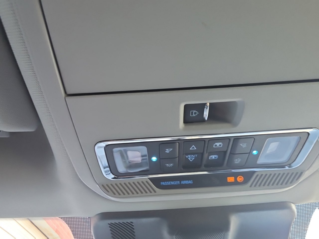 Used 2025 Ford F350 Lariat w/ Lariat Ultimate Package AWD/4WD image 30
