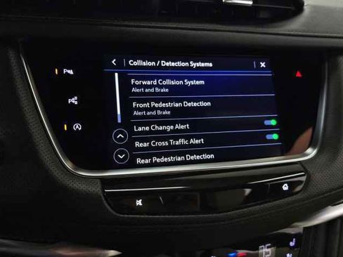 Certified 2023 Cadillac XT5 Sportv w/ Technology Package AWD/4WD image 32