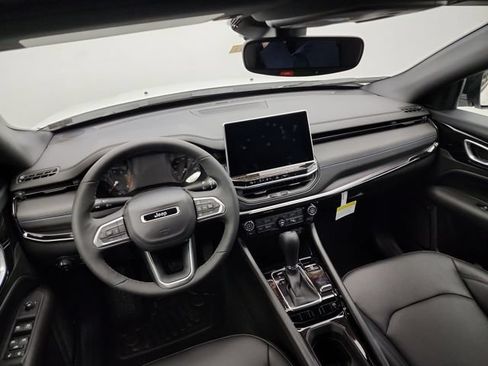 New 2026 Jeep Compass Limited AWD/4WD image 14
