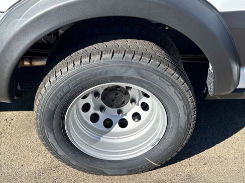 New 2026 Ford Transit 350 XLT image 38