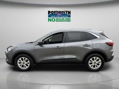 Used 2023 Ford Escape Active AWD/4WD image 2