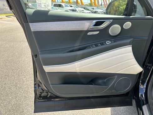New 2026 Genesis GV80 3.5T Prestige AWD/4WD image 13