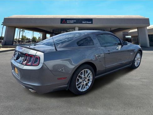 Used 2014 Ford Mustang GT Premium w/ Comfort Package image 4